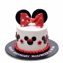 Minnie mouse cake